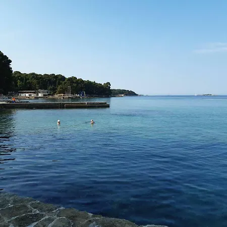 Josipa With 2 Bedrooms Near The Sports Center And The Porec